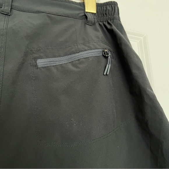 Women’s Oobe dark gray Bermuda shorts size 4 - Picture 7 of 7